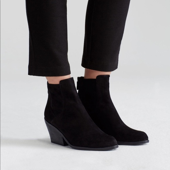 NWT Eileen Fisher Black Peer Bootie NIB 6.5, 8.5 - Picture 3 of 8